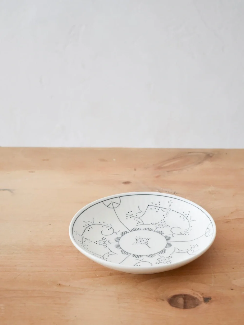 Round Stamped Stoneware plate 6 1/4”